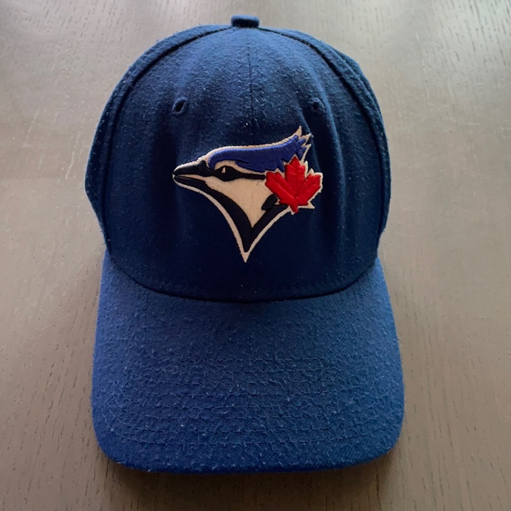 BLUE JAYS HAT 🧢